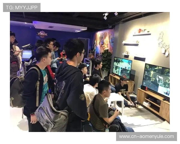 gd真人app专业客服全天候在线为玩家提供贴心服务QQ对接便利