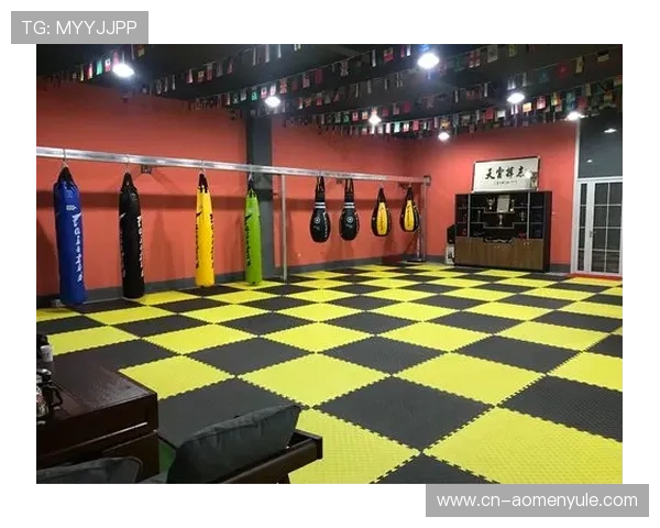 专业团队运营的真人游戏馆为顾客提供最安全可靠的游戏环境 专业团队运营的真人游戏馆为顾客提供最安全可靠的游戏环境